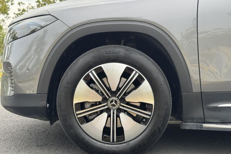 Used Mercedes-Benz EQB 2022 EQB 260 Exterior 10