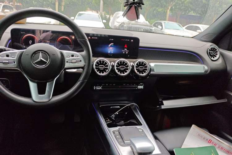 Used Mercedes-Benz EQB 2022 EQB 260 Audio And AC Panel