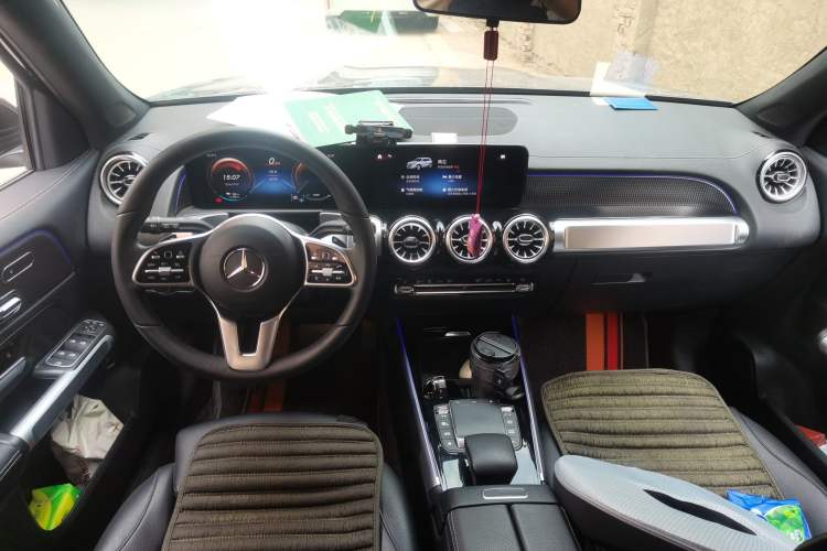 Used Mercedes-Benz EQB 2022 EQB 260 Center Console