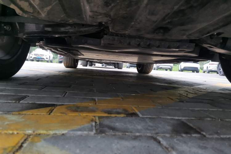 Used Mercedes-Benz EQB 2022 EQB 350 4MATIC Chassis Rear