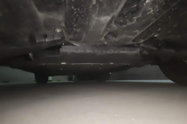 Used Mercedes-Benz EQB 2022 EQB 350 4MATIC Chassis Rear