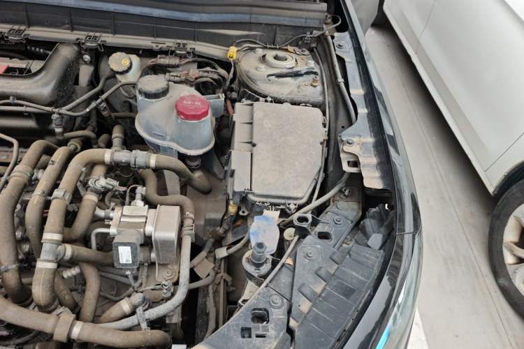 Used Mercedes-Benz EQB 2022 EQB 260 Engine Bay Left
