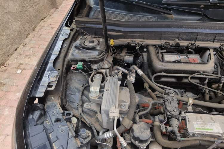 Used Mercedes-Benz EQB 2022 EQB 260 Engine Bay Right