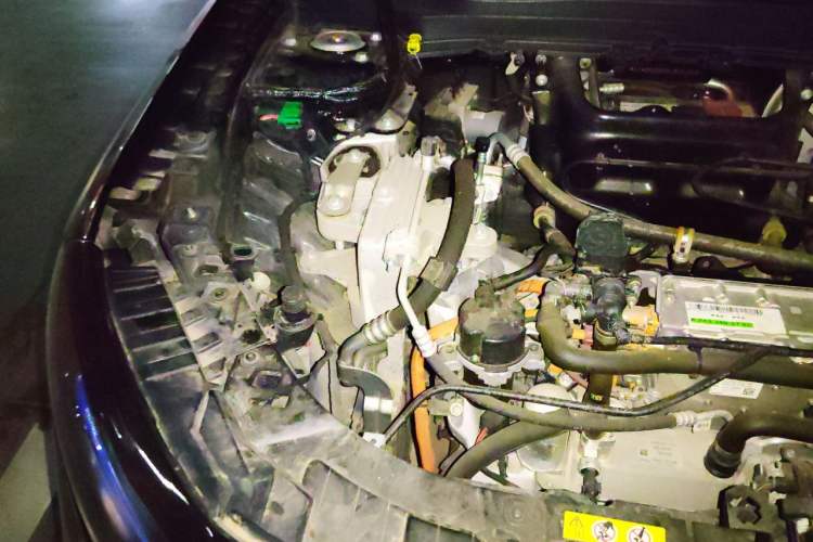 Used Mercedes-Benz EQB 2022 EQB 350 4MATIC First Edition Special Version Engine Bay Right