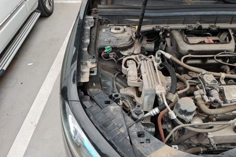 Used Mercedes-Benz EQB 2022 EQB 260 Engine Bay Right