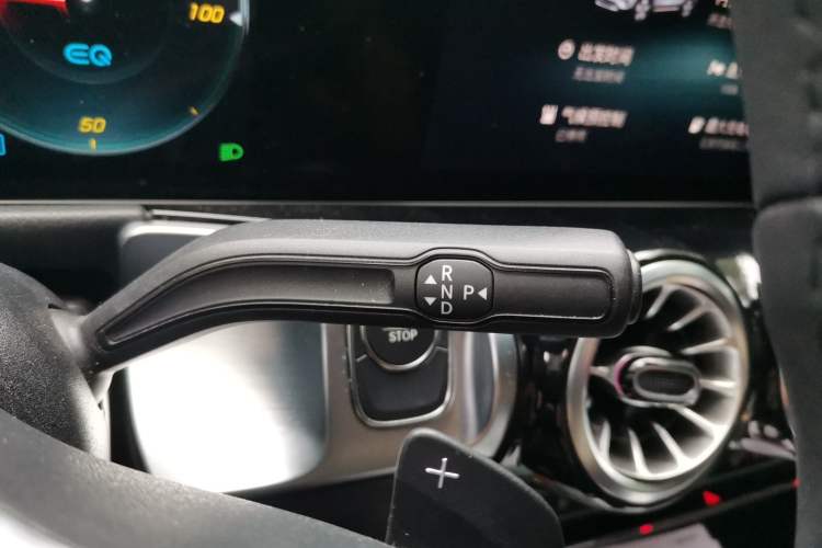 Used Mercedes-Benz EQB 2022 EQB 350 4MATIC Gear Lever