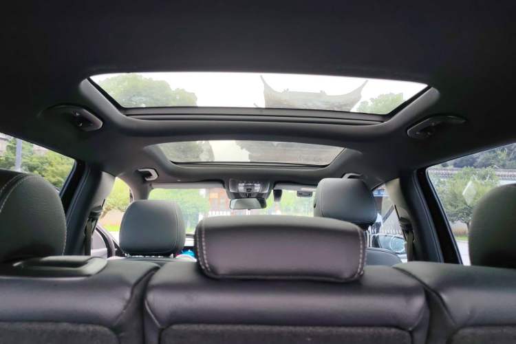 Used Mercedes-Benz EQB 2022 EQB 350 4MATIC First Edition Special Version Headliner
