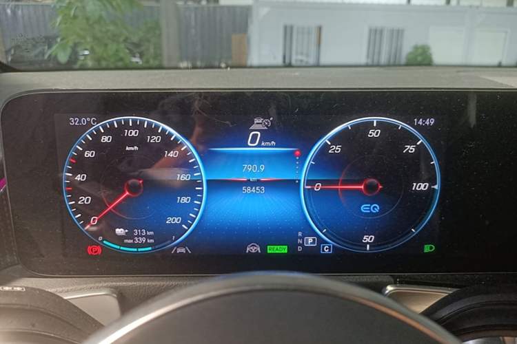 Used Mercedes-Benz EQB 2022 EQB 350 4MATIC Instrument Cluster
