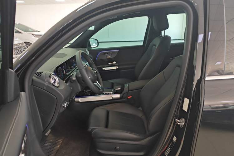 Used Mercedes-Benz EQB 2022 EQB 260 Left Front Seat