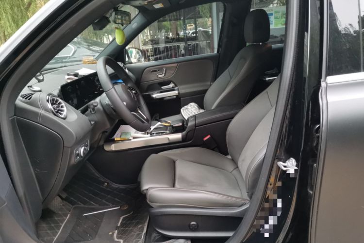 Used Mercedes-Benz EQB 2022 EQB 350 4MATIC Left Front Seat