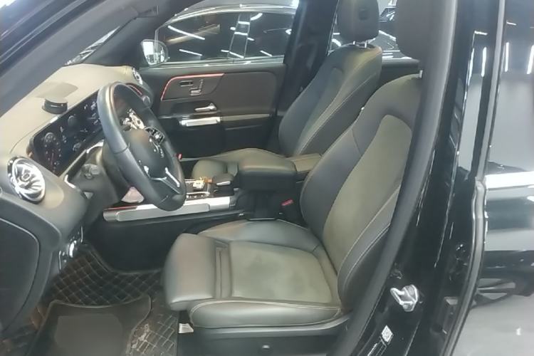 Used Mercedes-Benz EQB 2022 EQB 350 4MATIC Left Front Seat