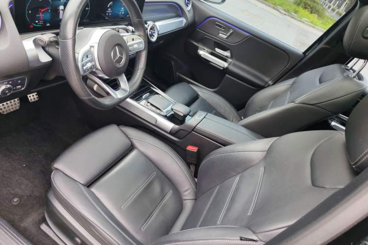 Used Mercedes-Benz EQB 2022 EQB 350 4MATIC First Edition Special Version Left Rear Seat