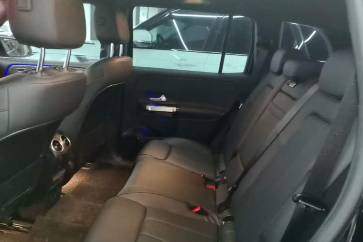 Used Mercedes-Benz EQB 2022 EQB 260 Left Rear Seat