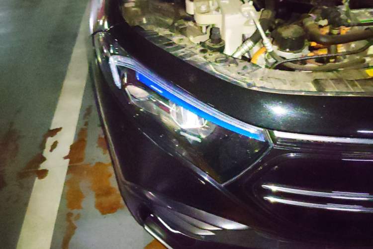 Used Mercedes-Benz EQB 2022 EQB 350 4MATIC First Edition Special Version Right Front Headlight