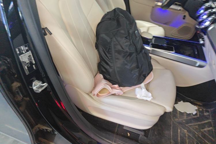 Used Mercedes-Benz EQB 2022 EQB 260 Right Front Seat