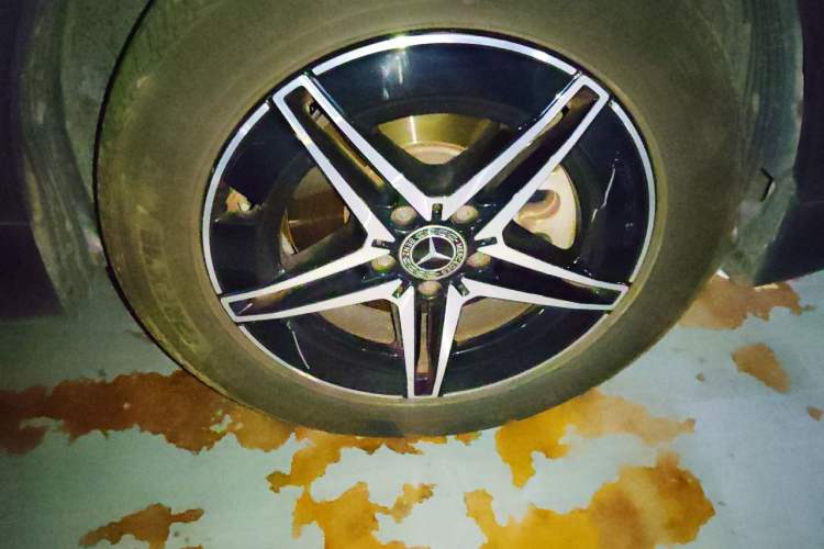 Used Mercedes-Benz EQB 2022 EQB 350 4MATIC First Edition Special Version Right Front Wheel Hub