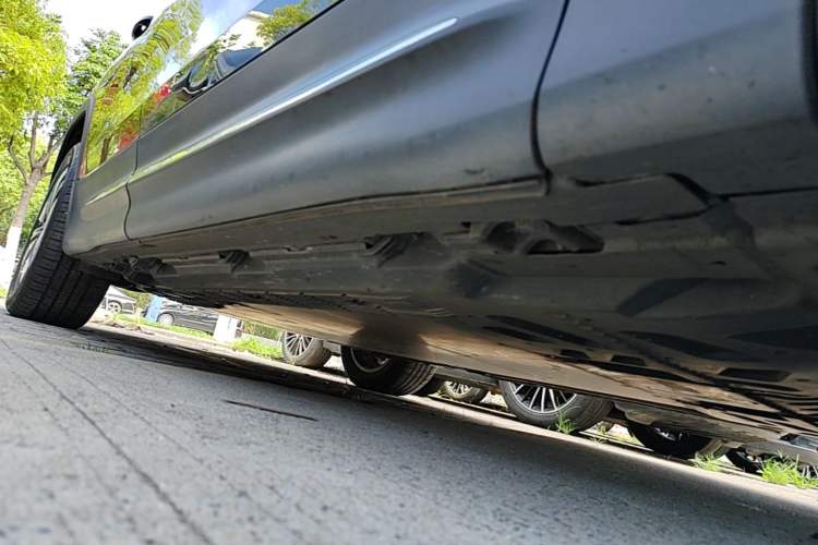 Used Mercedes-Benz EQB 2022 EQB 260 Right Side Sill