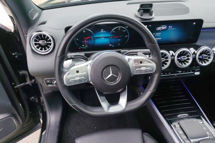 Used Mercedes-Benz EQB 2022 EQB 350 4MATIC First Edition Special Version Steering Wheel