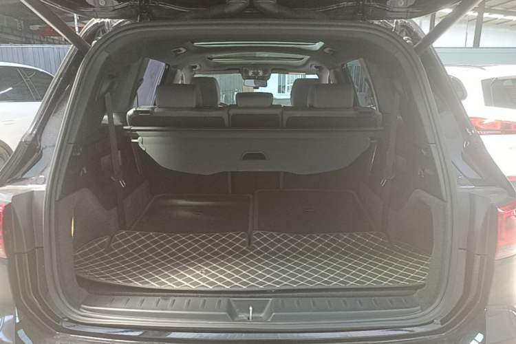 Used Mercedes-Benz EQB 2022 EQB 350 4MATIC Trunk