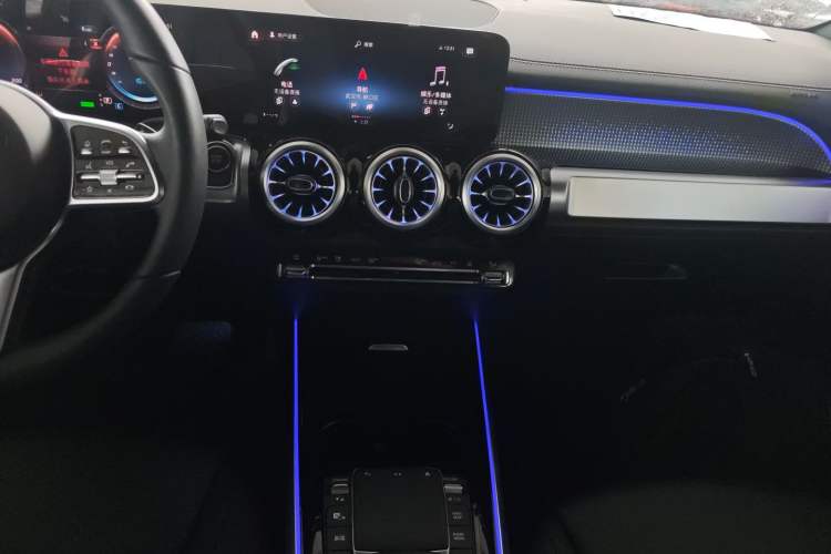 Used Mercedes-Benz EQB 2022 EQB 260 Audio And AC Panel