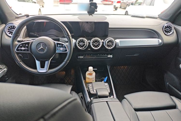 Used Mercedes-Benz EQB 2022 EQB 260 Center Console