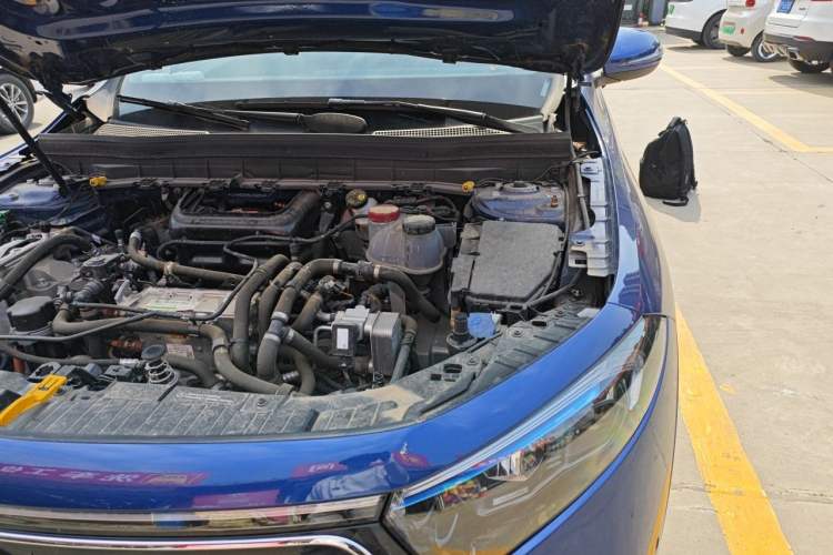 Used Mercedes-Benz EQB 2022 EQB 260 Engine Bay Left
