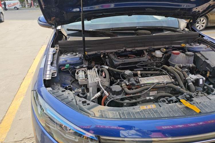 Used Mercedes-Benz EQB 2022 EQB 260 Engine Bay Right