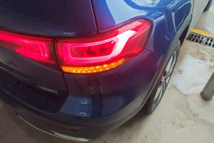 Used Mercedes-Benz EQB 2022 EQB 260 Exterior 2