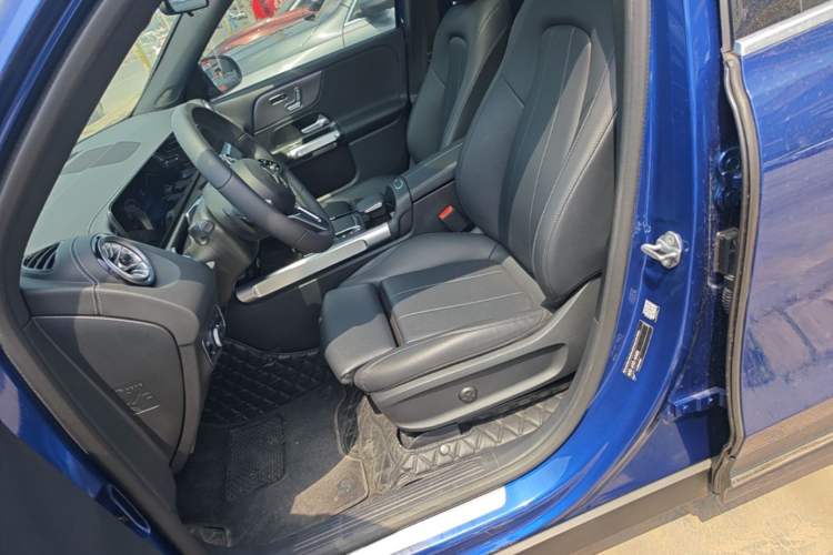Used Mercedes-Benz EQB 2022 EQB 260 Left Front Seat
