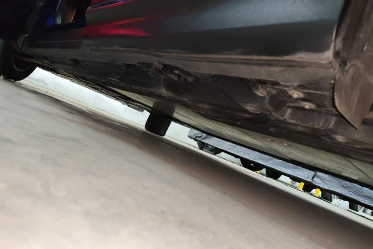 Used Mercedes-Benz EQB 2022 EQB 260 Left Side Sill