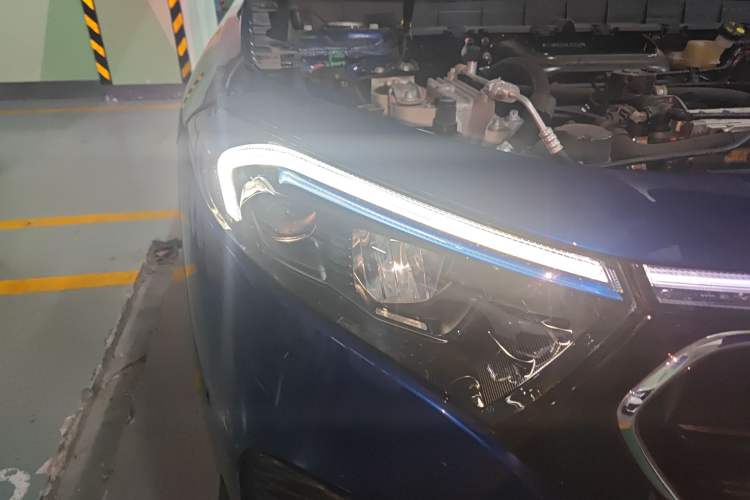 Used Mercedes-Benz EQB 2022 EQB 260 Right Front Headlight