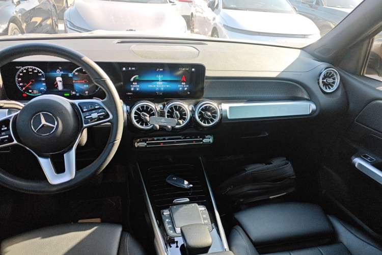 Used Mercedes-Benz EQB 2022 EQB 260 Audio And AC Panel