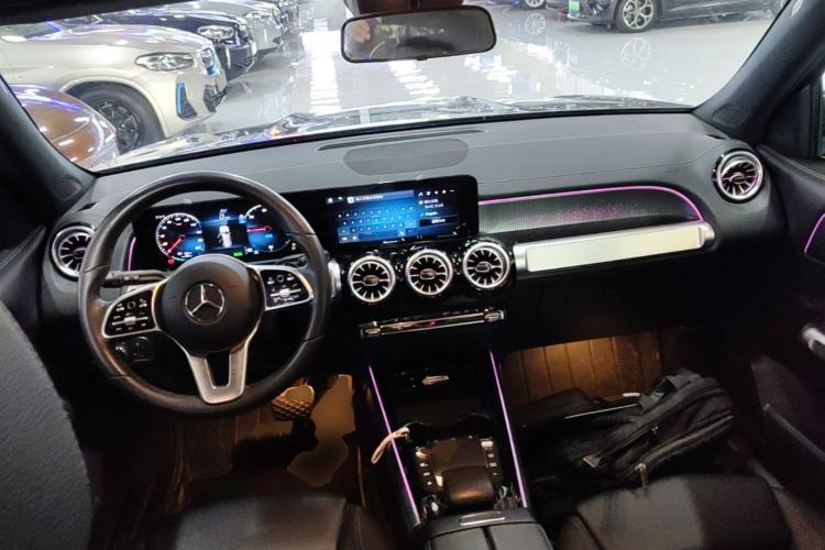 Used Mercedes-Benz EQB 2022 EQB 260 Center Console