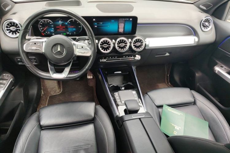 Used Mercedes-Benz EQB 2022 EQB 350 4MATIC First Edition Special Version Center Console
