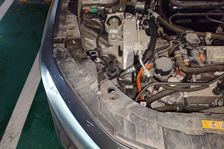 Used Mercedes-Benz EQB 2022 EQB 260 Engine Bay Right