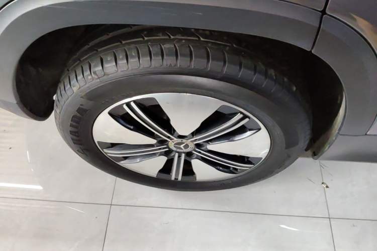 Used Mercedes-Benz EQB 2022 EQB 260 Exterior 5