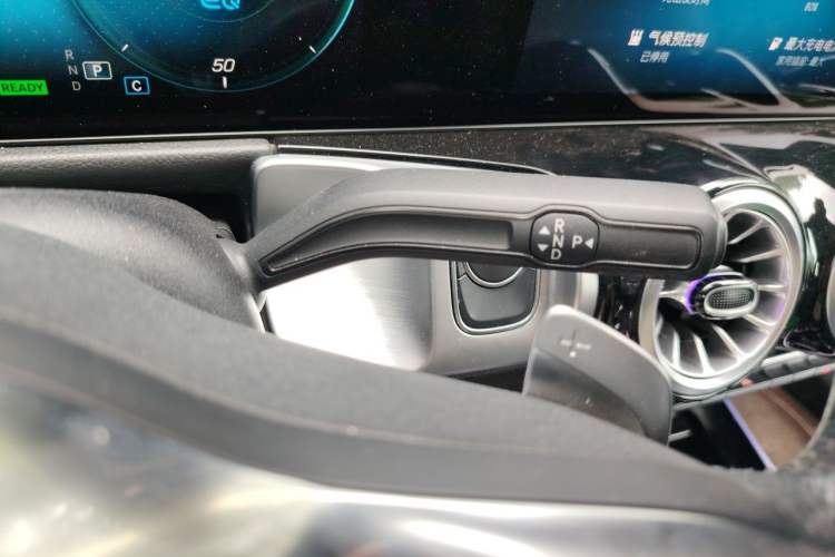 Used Mercedes-Benz EQB 2022 EQB 350 4MATIC First Edition Special Version Gear Lever