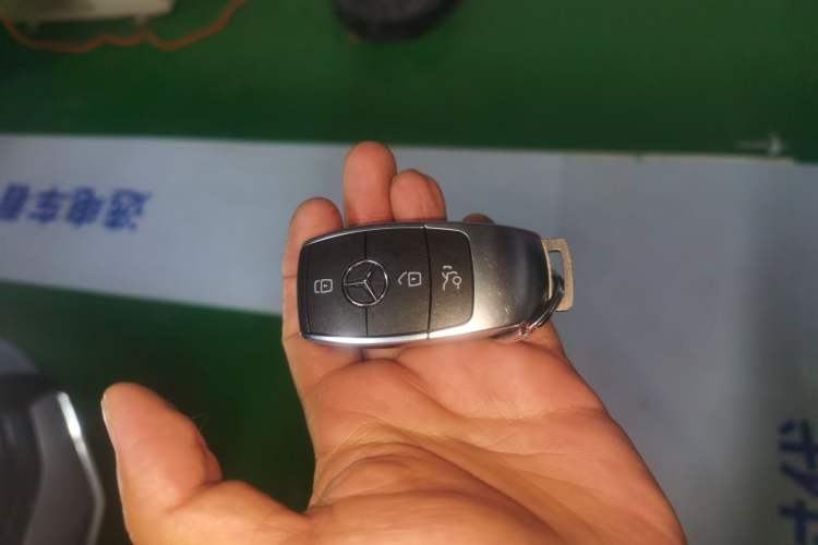 Used Mercedes-Benz EQB 2022 EQB 350 4MATIC First Edition Special Version Interior 1