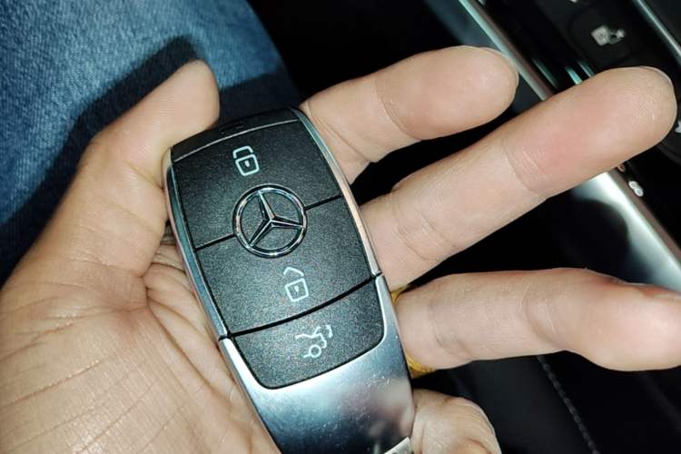 Used Mercedes-Benz EQB 2022 EQB 350 4MATIC First Edition Special Version Interior 1