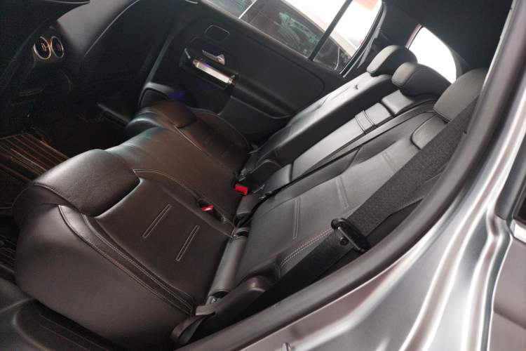 Used Mercedes-Benz EQB 2022 EQB 350 4MATIC First Edition Special Version Interior 2