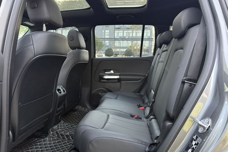 Used Mercedes-Benz EQB 2022 EQB 260 Interior 6