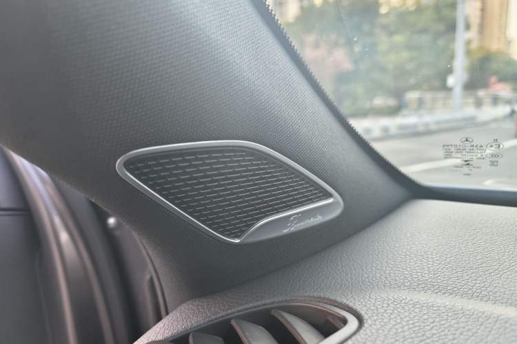 Used Mercedes-Benz EQB 2022 EQB 350 4MATIC First Edition Special Version Interior 6