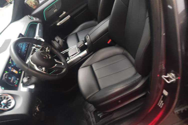 Used Mercedes-Benz EQB 2022 EQB 260 Left Front Seat
