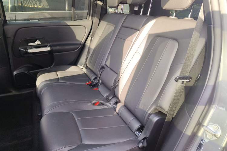 Used Mercedes-Benz EQB 2022 EQB 260 Left Rear Seat