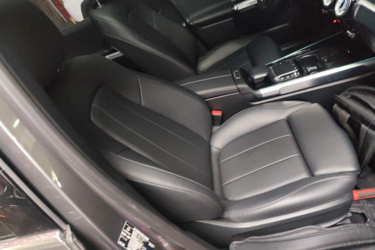 Used Mercedes-Benz EQB 2022 EQB 260 Right Front Seat
