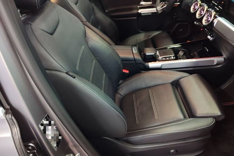 Used Mercedes-Benz EQB 2022 EQB 350 4MATIC First Edition Special Version Right Front Seat