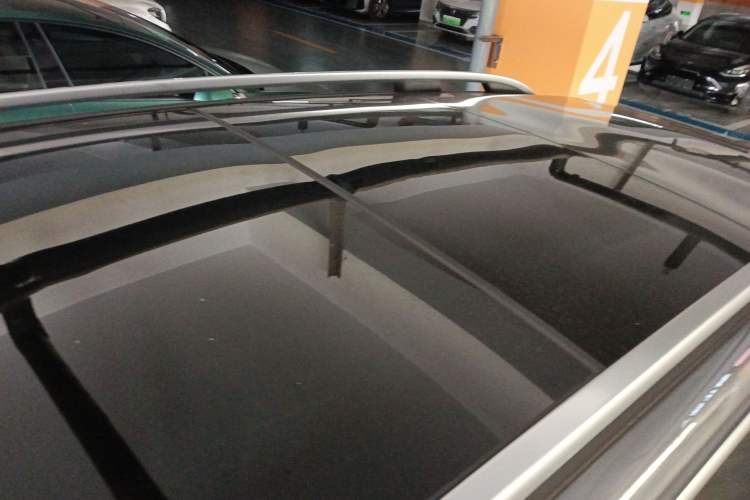 Used Mercedes-Benz EQB 2022 EQB 260 Roof