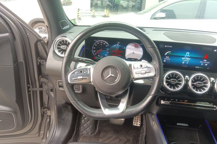 Used Mercedes-Benz EQB 2022 EQB 350 4MATIC First Edition Special Version Steering Wheel