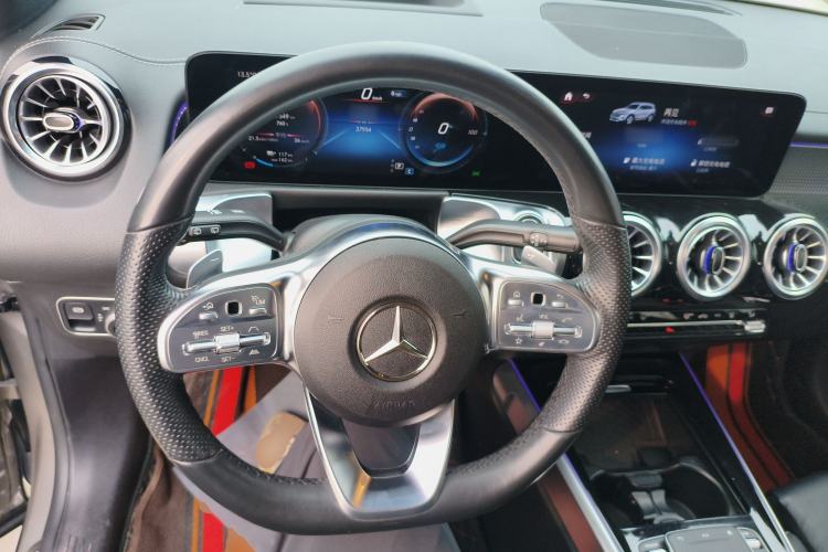 Used Mercedes-Benz EQB 2022 EQB 350 4MATIC First Edition Special Version Steering Wheel