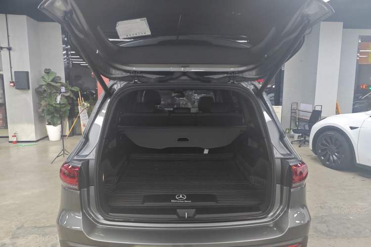 Used Mercedes-Benz EQB 2022 EQB 260 Trunk